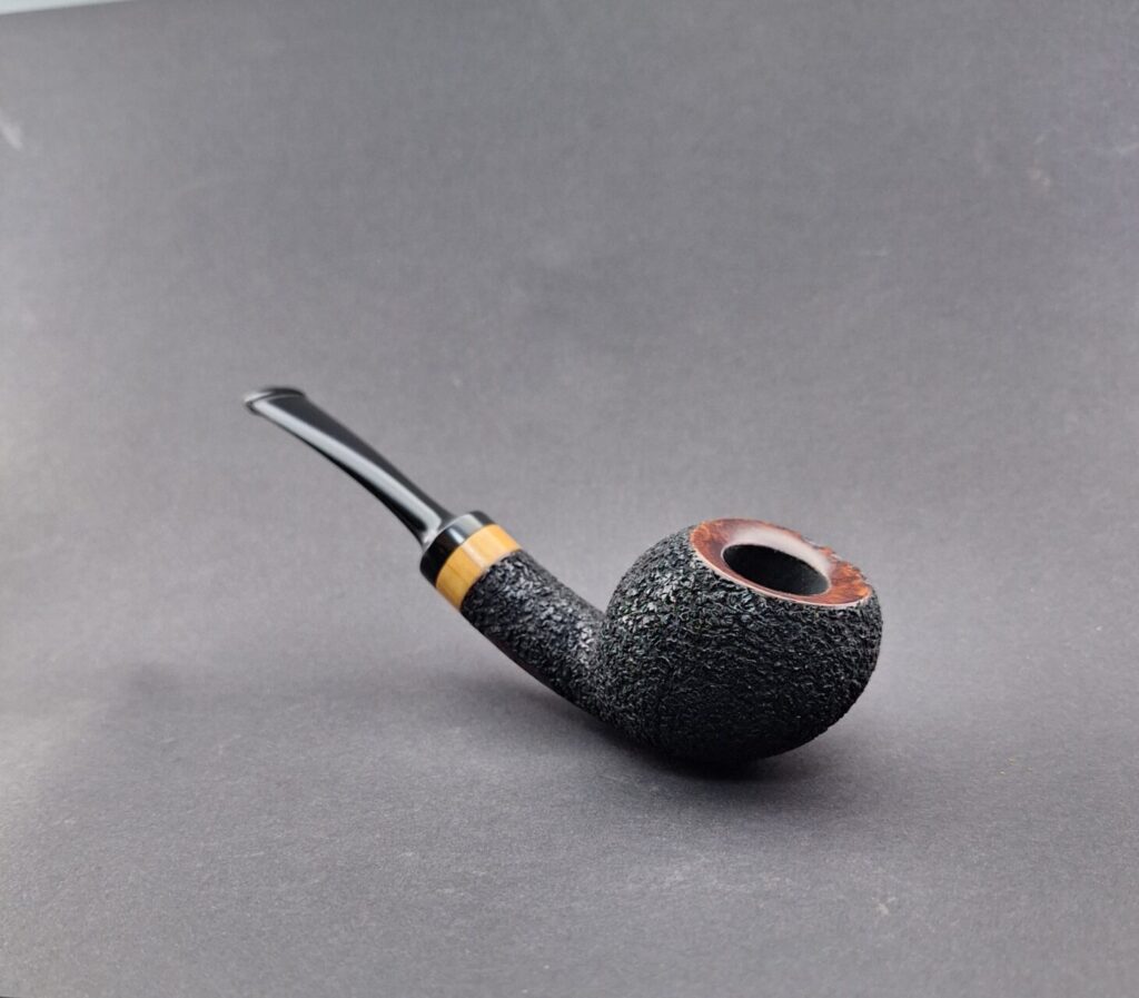 Rusticated Apple pipe